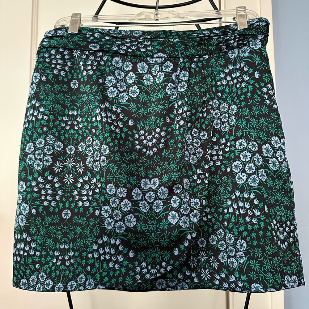 BR Short Floral Faux Wrap Skirt